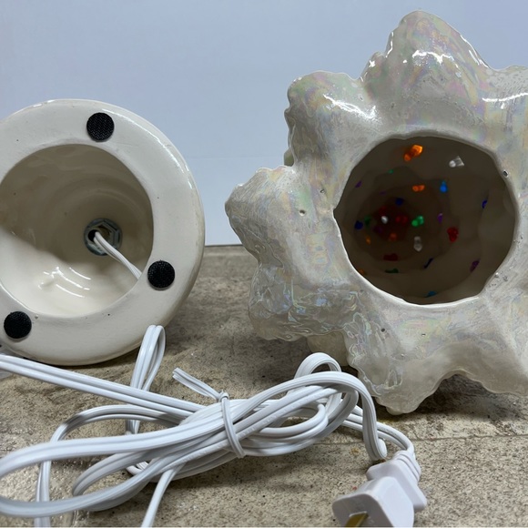 Handmade glazed white mother of pearl Christmas tree - Picture 4 of 7